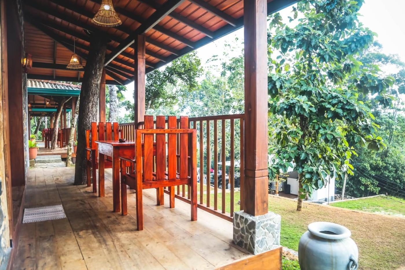 Pinnacle Pearl Hiriketiya ดิคเวลลา ภายนอก รูปภาพ