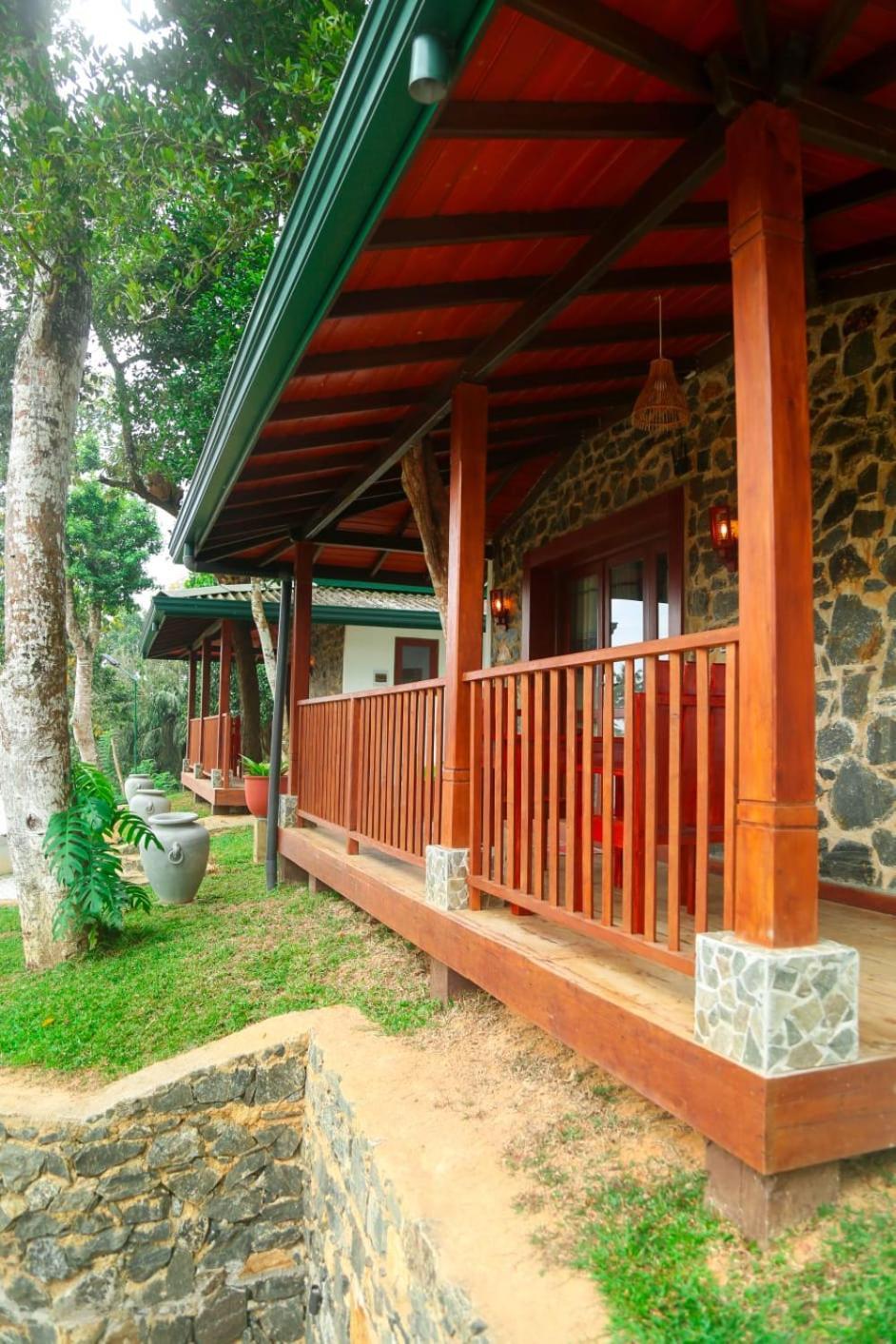 Pinnacle Pearl Hiriketiya ดิคเวลลา ภายนอก รูปภาพ